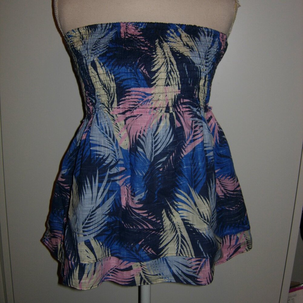 Mossimo Smocked Strapless Top L